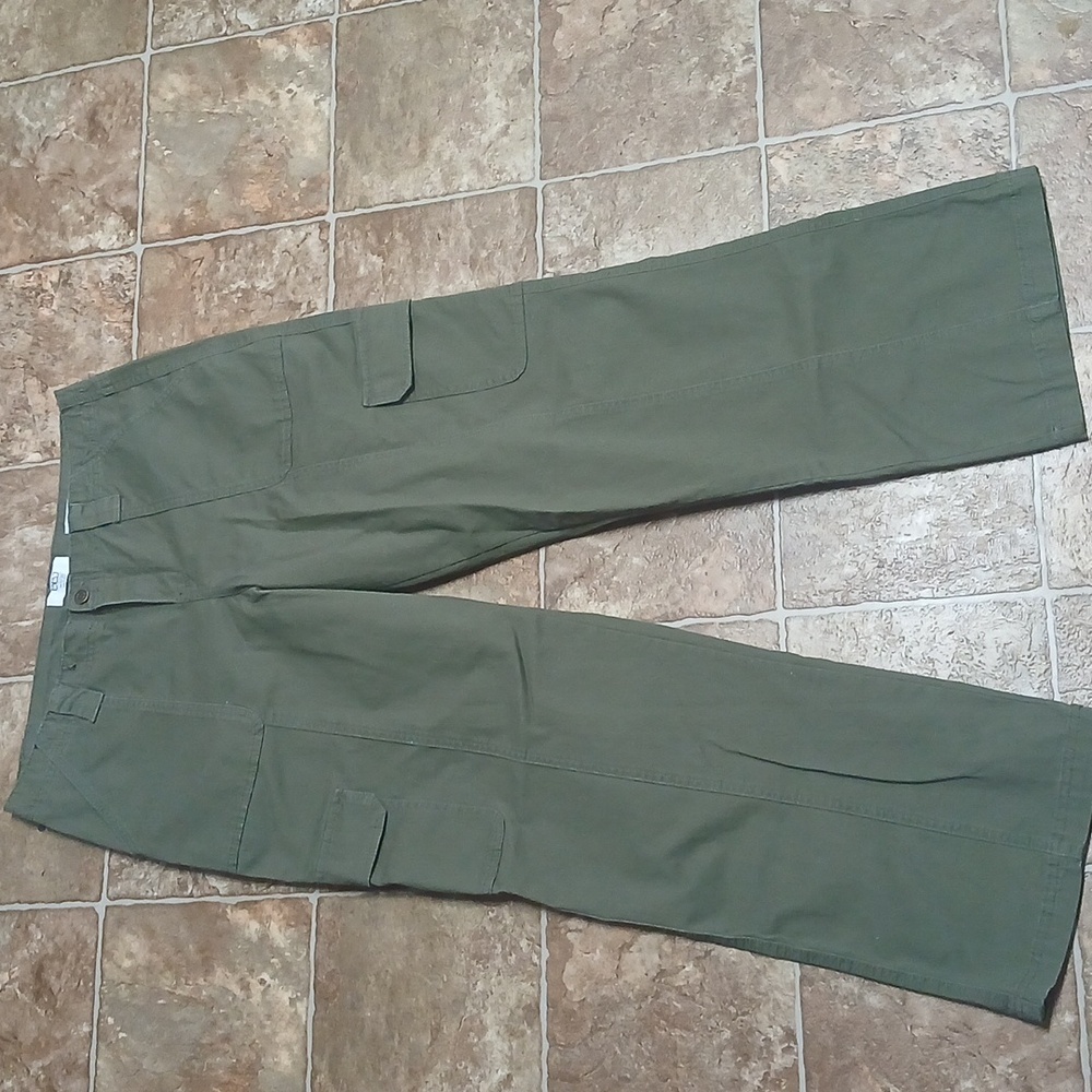 BBJ Olive Wide Leg Cargo Pants Size 11